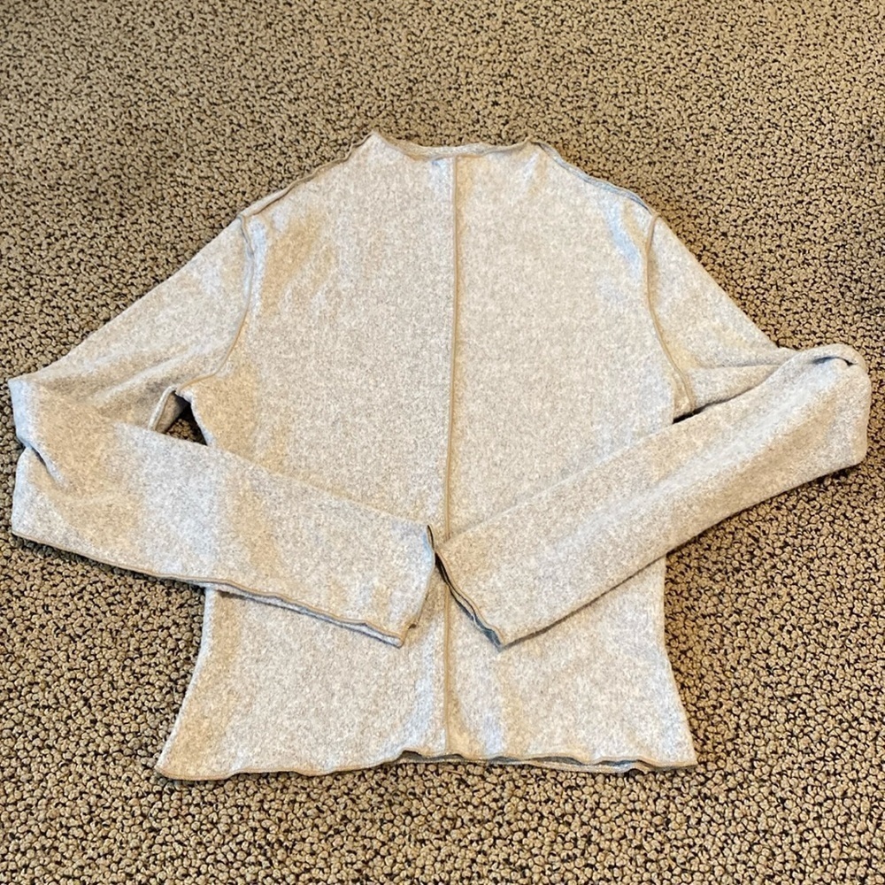 NWOT Paper Crane Long Sleeved Gray and Tan Shirt Size XSmall